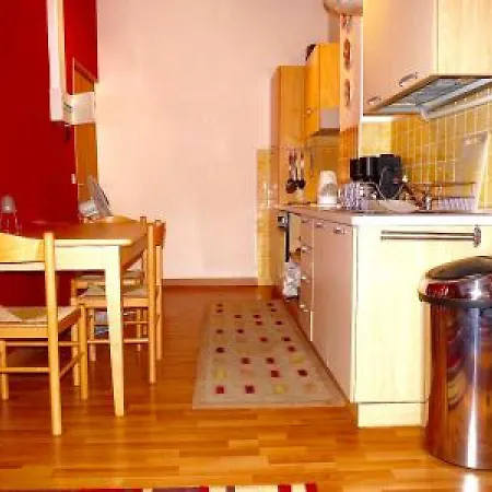 Festival Apartment: Steps From Palais And Beaches * Cannes