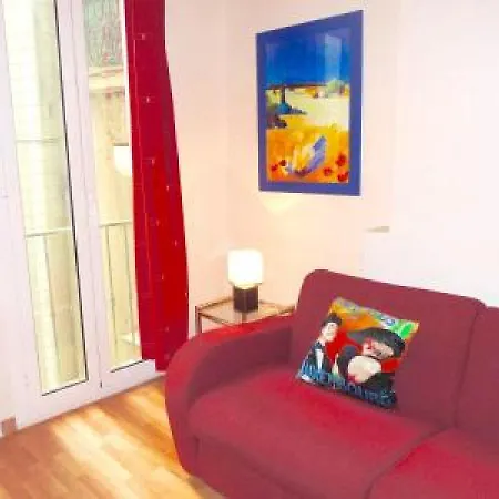 Apartment Festival Apartment: Steps From Palais And Beaches